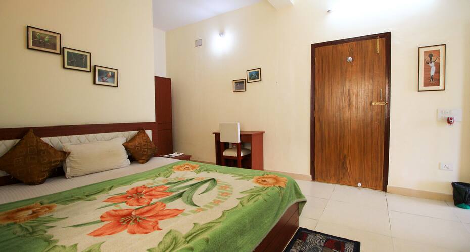 Indus Residency CF54 Sector 1, Kolkata 3